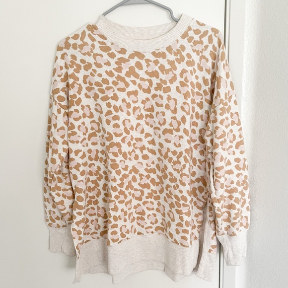 aerie Sweaters - Aerie leopard tunic sweater